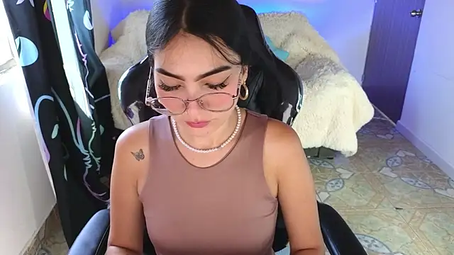 keity moon online show from February 2026 03:02:01 PM