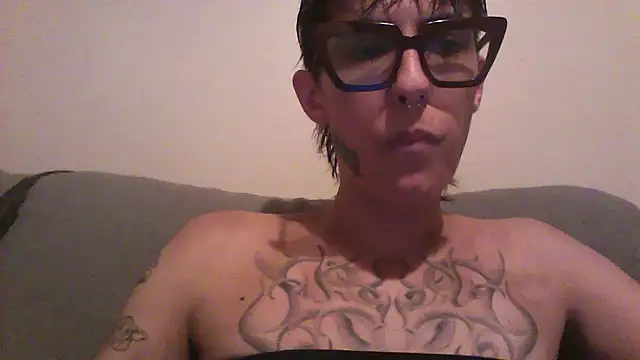 Snapshot of nickfxx chatting on March 2026 12:05:02 AM nickfxx online show from March 2026 12:05:02 AM