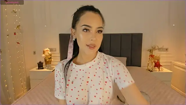 furry bear online show from December 2024 02:38:01 PM