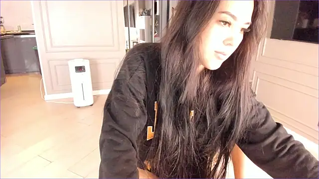 furry bear online show from March 2025 04:55:01 PM