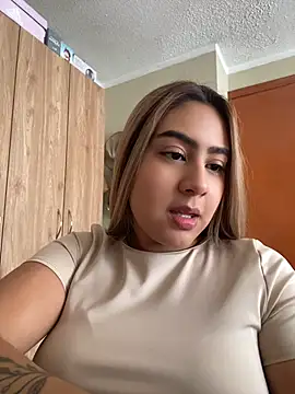 Miabonnett  online show from July 2026 03:07:02 PM