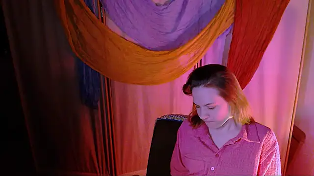 Malinax online show from November 2025 10:31:02 PM