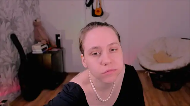 Malinax online show from March 2026 01:33:02 PM