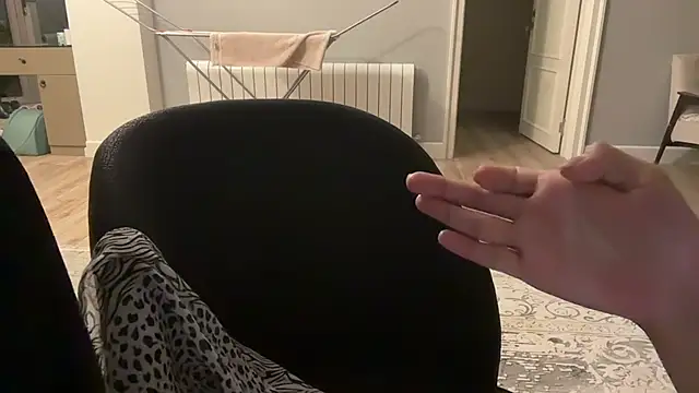 Snapshot of trixattic chatting on March 2025 07:17:01 PM trixattic online show from March 2025 07:17:01 PM