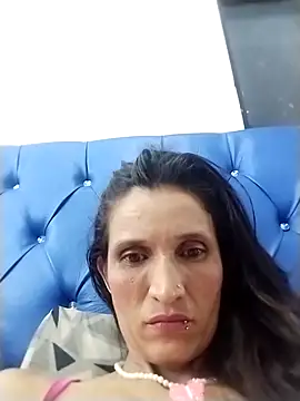 Snapshot of Nathasha_LatinHot chatting on November 2025 05:20:02 AM Nathasha LatinHot online show from November 2025 05:20:02 AM