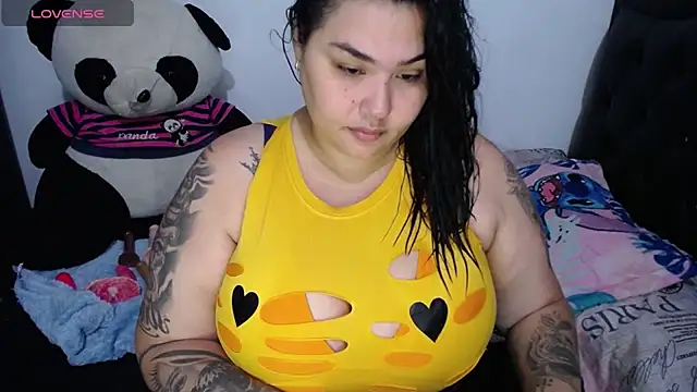 Snapshot of Fernanda_Big_Boobs chatting on July 2026 01:03:01 PM Fernanda Big Boobs online show from July 2026 01:03:01 PM