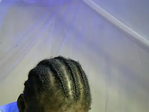 Snapshot of freaky_belle chatting on March 2025 05:42:02 AM freaky belle online show from March 2025 05:42:02 AM