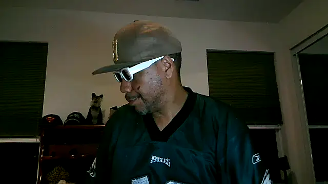 Snapshot of pimpdaddy4ever chatting on December 2025 03:23:02 AM pimpdaddy4ever online show from December 2025 03:23:02 AM