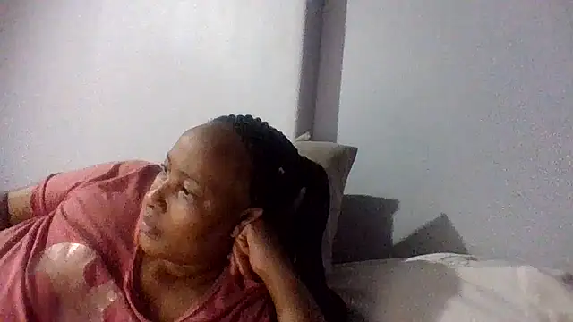 BabeAssXX online show from November 2025 04:38:01 PM