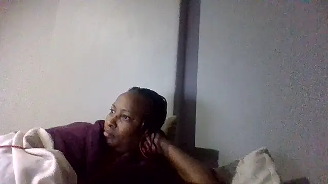 BabeAssXX online show from July 2026 06:01:02 PM