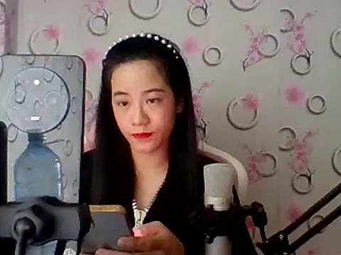 Nana-68 online show from March 2025 04:49:02 AM