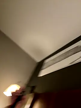 Snapshot of itsdaddi2u chatting on December 2025 06:08:02 AM itsdaddi2u online show from December 2025 06:08:02 AM