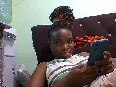 sexxyqueenn22 online show from November 2025 11:30:01 AM