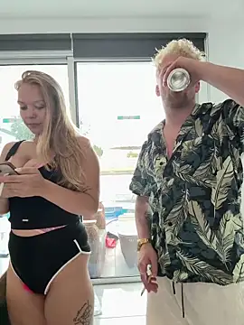 Snapshot of NickyGold_Official chatting on March 2025 03:05:02 PM NickyGold Official online show from March 2025 03:05:02 PM