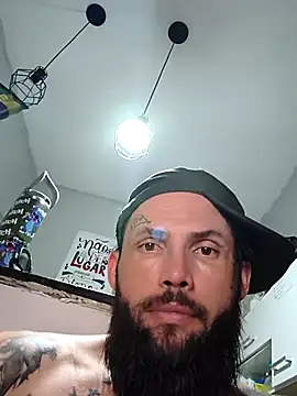 Leonpicudo online show from March 2026 03:36:01 AM