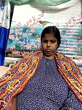 Beauty-queen online show from November 2025 11:03:02 AM