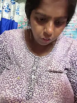 Beauty-queen online show from March 2026 01:58:01 PM