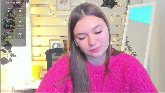 Josephine Kiss online show from February 2026 01:10:01 PM