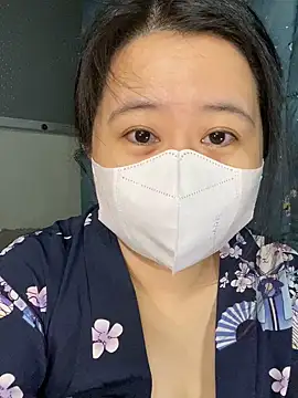 ninini92 online show from March 2025 01:12:02 PM