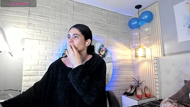 Snapshot of sussy__stone chatting on June 2026 11:56:02 AM sussy stone online show from June 2026 11:56:02 AM