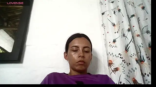 stefany sexxx online show from January 2025 05:40:01 PM