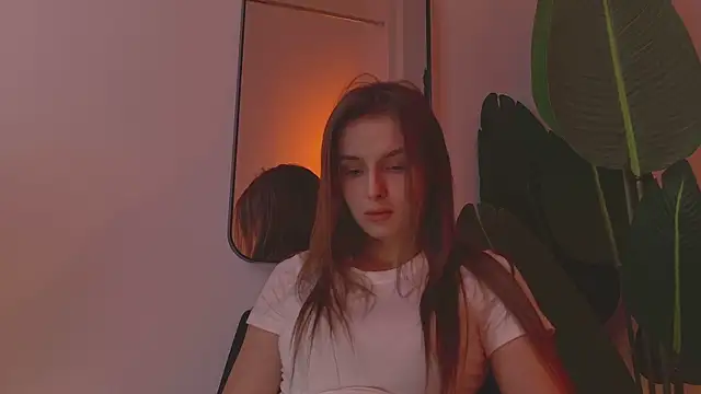 Snapshot of Whitney_Svonn chatting on March 2025 07:20:02 PM Whitney Svonn online show from March 2025 07:20:02 PM