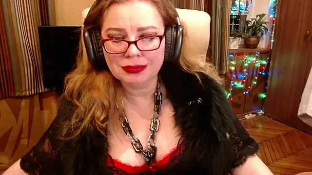 Miss Tress online show from February 2026 06:58:02 PM