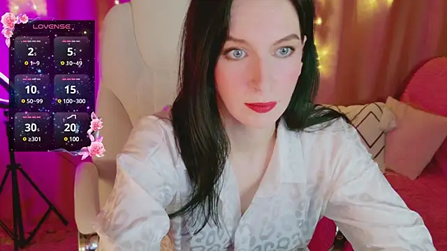 AndreaAshton online show from December 2024 05:30:01 PM