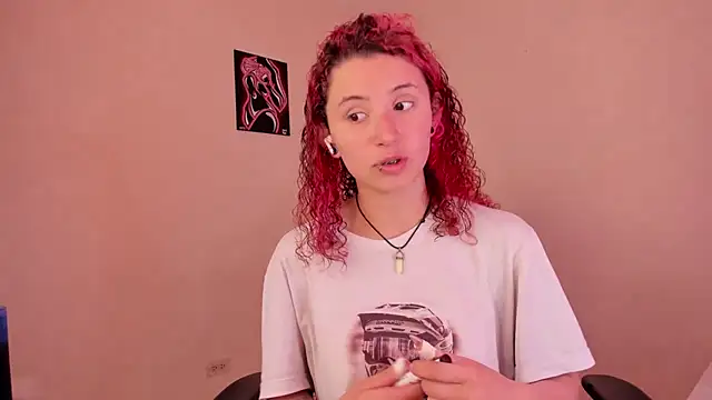 Snapshot of valent_27 chatting on November 2025 08:08:01 PM valent 27 online show from November 2025 08:08:01 PM