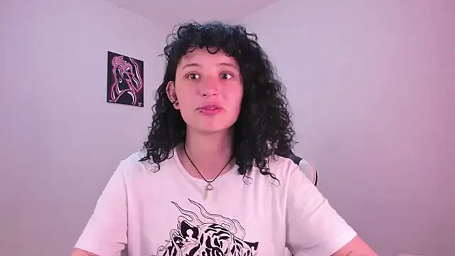 Snapshot of valent_27 chatting on December 2025 05:53:02 PM valent 27 online show from December 2025 05:53:02 PM