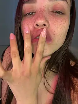 MisFrekcles  online show from March 2025 12:04:02 PM