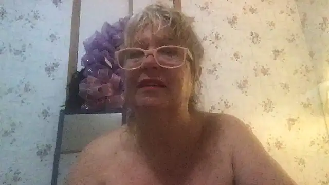 musclebooty70 online show from December 2024 12:51:02 AM