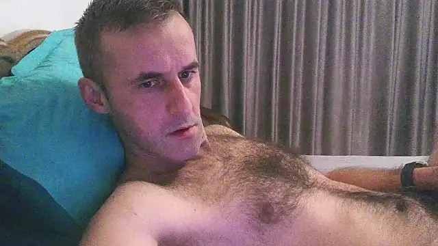 stevenpit online show from October 2025 04:42:01 AM