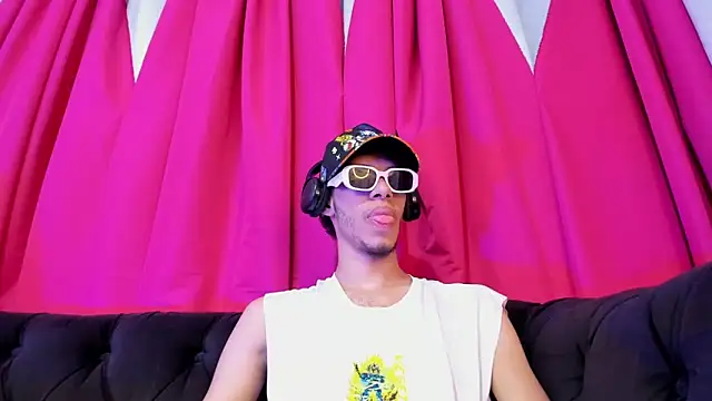 TomyMosterCock online show from December 2024 12:44:02 AM