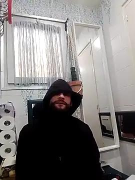 Snapshot of bearguy998 chatting on December 2024 09:48:02 AM bearguy998 online show from December 2024 09:48:02 AM