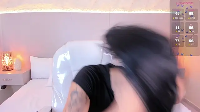 JessyEvans online show from April 2026 07:31:02 PM