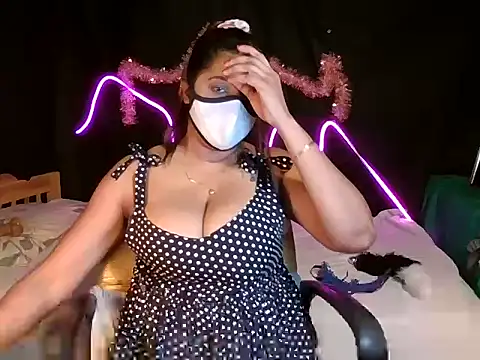 Addy Xl online show from January 2025 05:37:02 PM