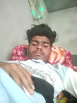 Snapshot of Yasha_14C_Creator chatting on February 2025 09:24:02 AM Yasha 14C Creator online show from February 2025 09:24:02 AM