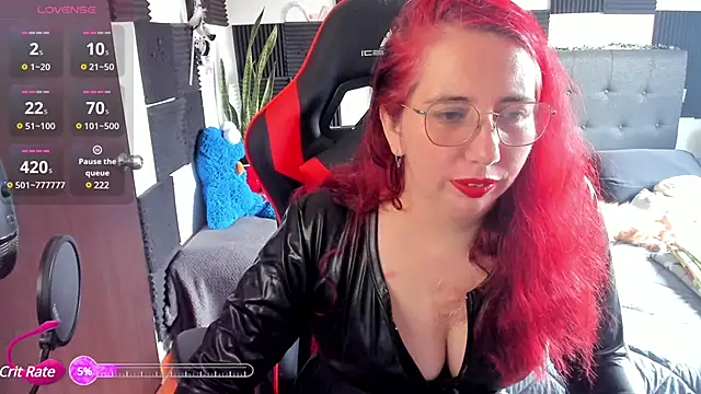 Snapshot of Ursula_fire chatting on March 2025 07:59:01 PM Ursula fire online show from March 2025 07:59:01 PM