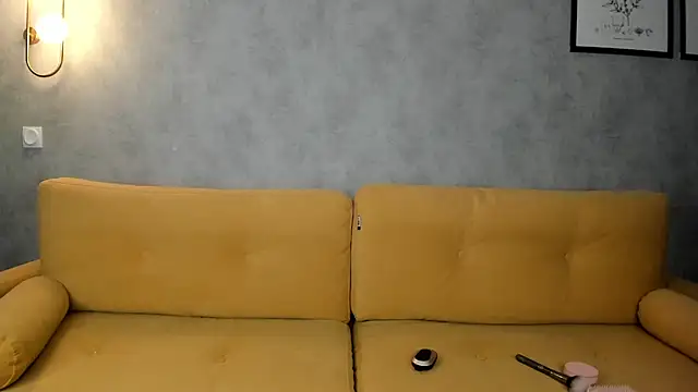 Snapshot of krstn_ chatting on May 2026 09:54:02 PM krstn online show from May 2026 09:54:02 PM
