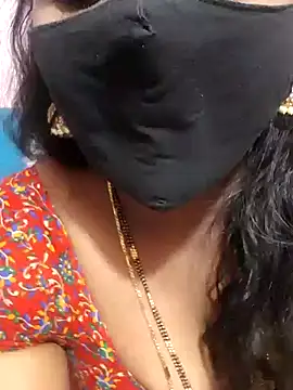 Snapshot of louise92 chatting on December 2024 05:40:01 PM louise92 online show from December 2024 05:40:01 PM