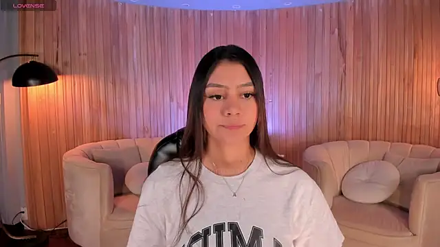 Snapshot of AllyJensen chatting on September 2025 10:38:02 AM AllyJensen online show from September 2025 10:38:02 AM