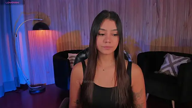 Snapshot of AllyJensen chatting on November 2025 10:37:01 AM AllyJensen online show from November 2025 10:37:01 AM