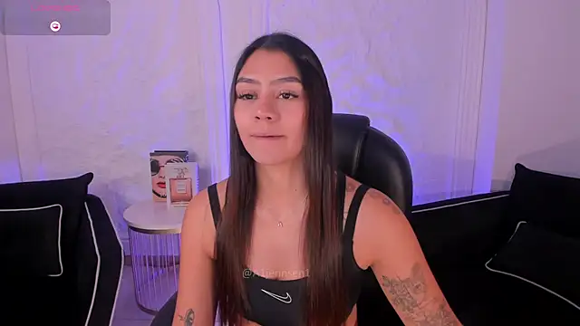 Snapshot of AllyJensen chatting on July 2026 10:43:02 AM AllyJensen online show from July 2026 10:43:02 AM