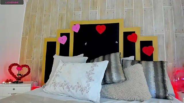 Snapshot of TamyHoney chatting on February 2025 11:09:01 PM TamyHoney online show from February 2025 11:09:01 PM