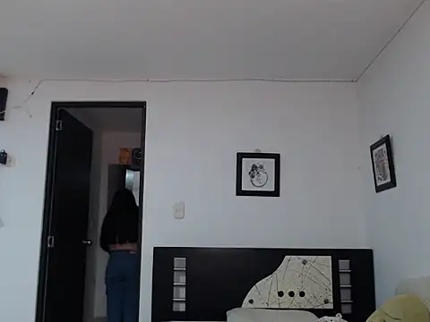 angelbeat  online show from December 2024 12:39:01 AM