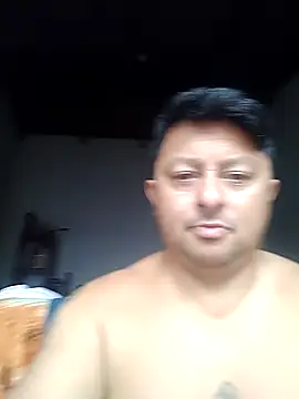 Chatlitos4879 online show from April 2026 10:43:01 AM