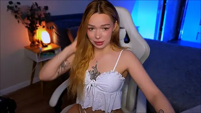 Lily Yin online show from June 2026 06:00:01 AM