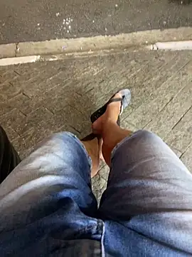 Snapshot of baruel-10 chatting on February 2025 12:16:01 AM baruel-10 online show from February 2025 12:16:01 AM