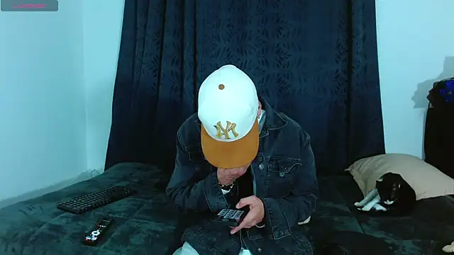 Snapshot of Bastiaan_28 chatting on November 2025 01:19:02 AM Bastiaan 28 online show from November 2025 01:19:02 AM